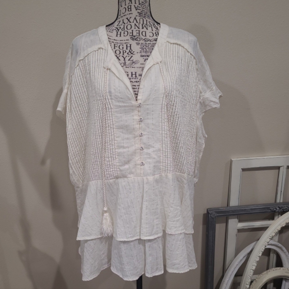 Lane Bryant Women's SZ 26/28 tunic top Ivory w/gold‎ metalic flowy boho ethereal